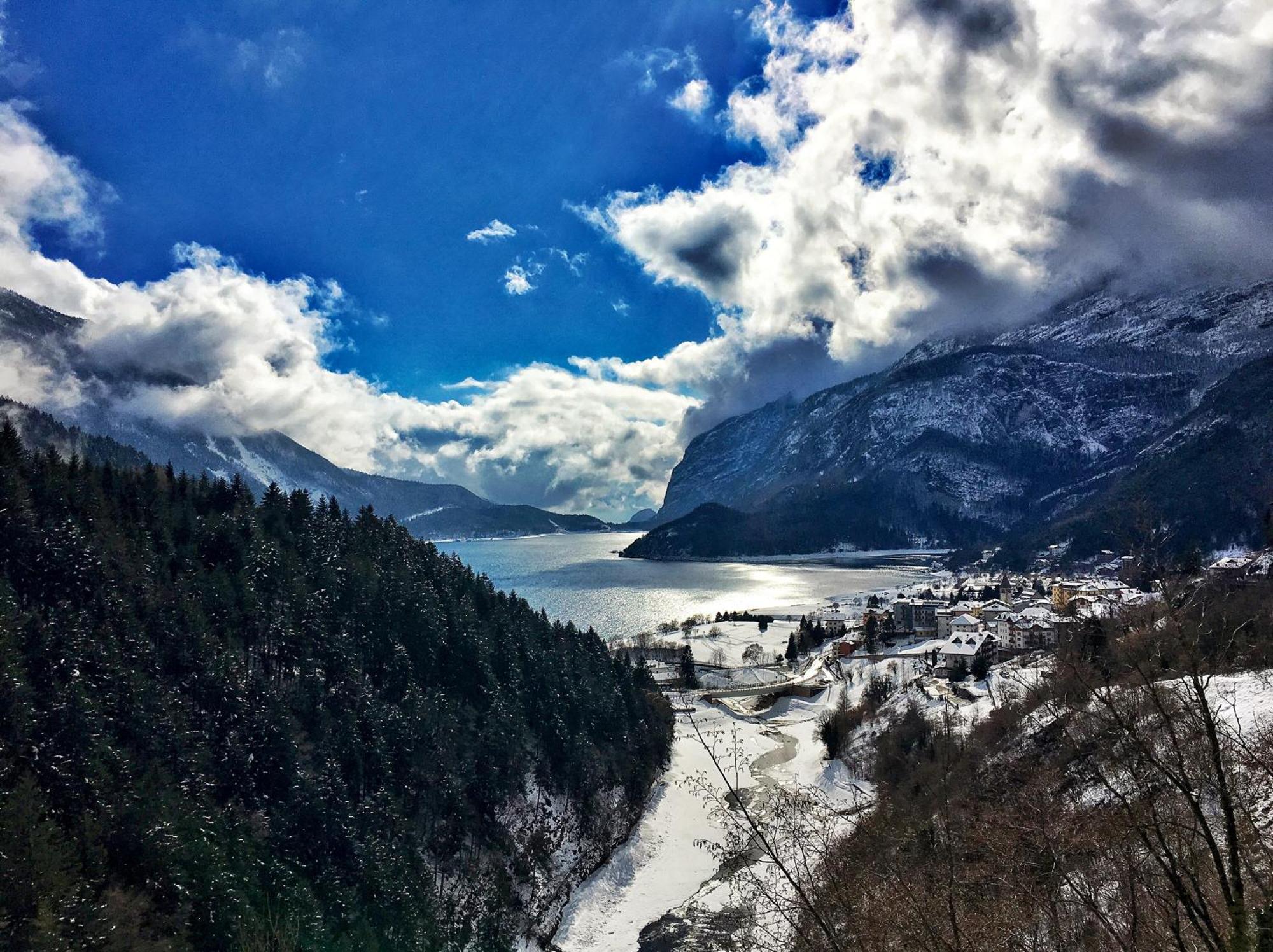 Garni Lago Alpino Molveno Exteriör bild